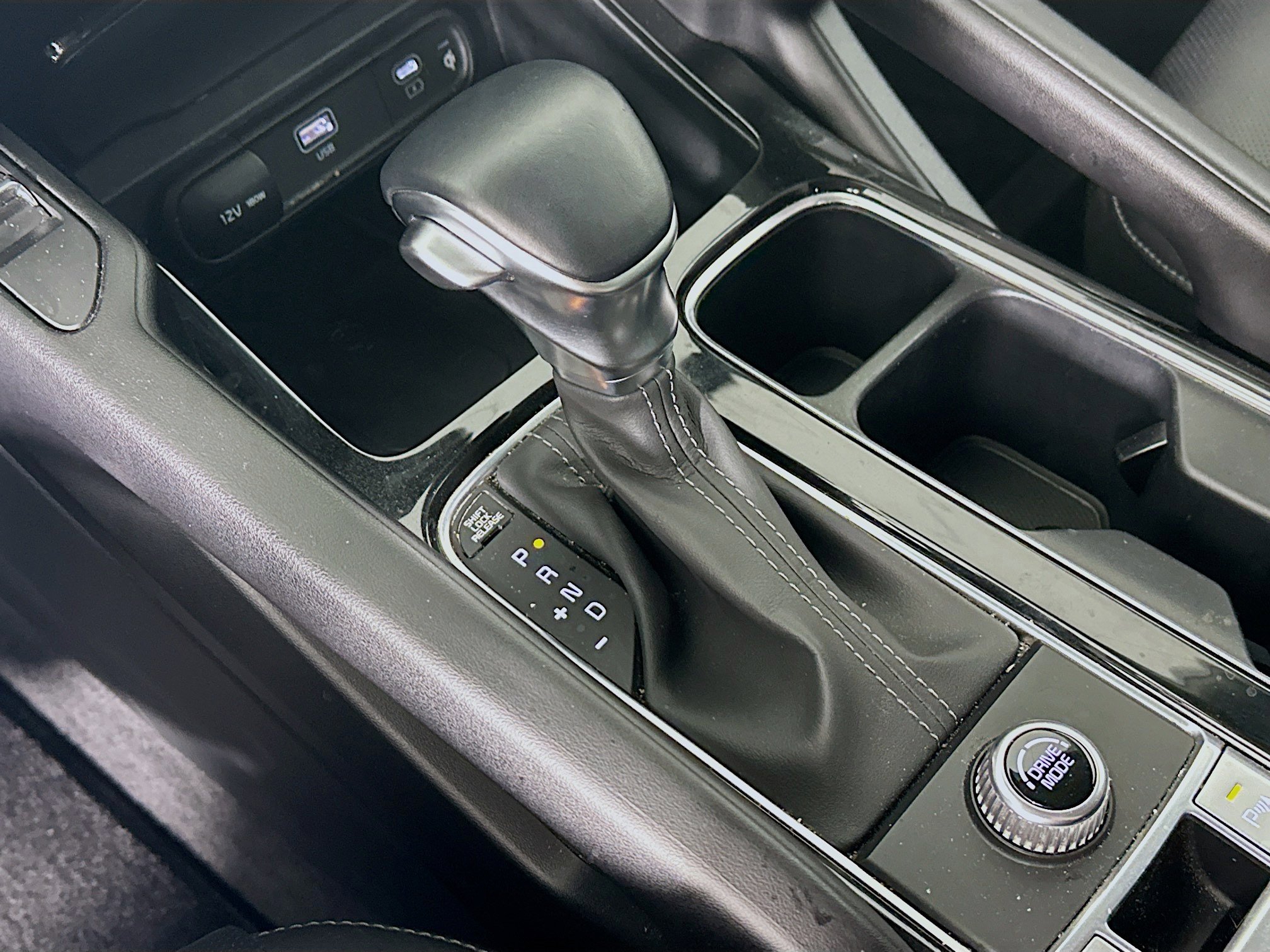 Used 2025 Kia Telluride S FWD image 25