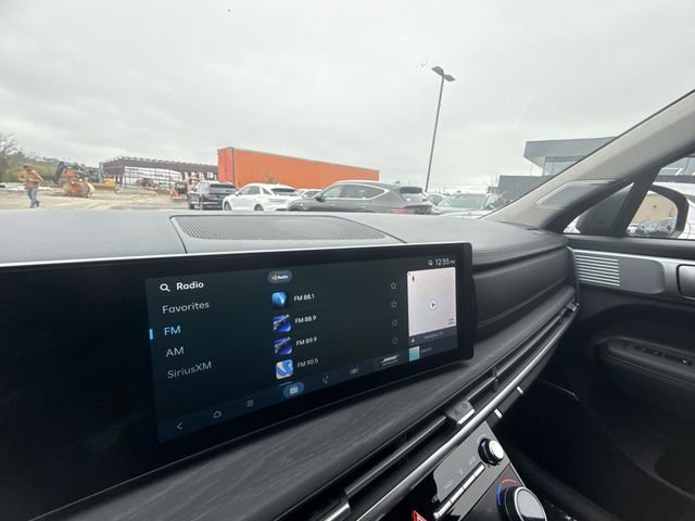 New 2025 Hyundai Santa Fe Limited image 16