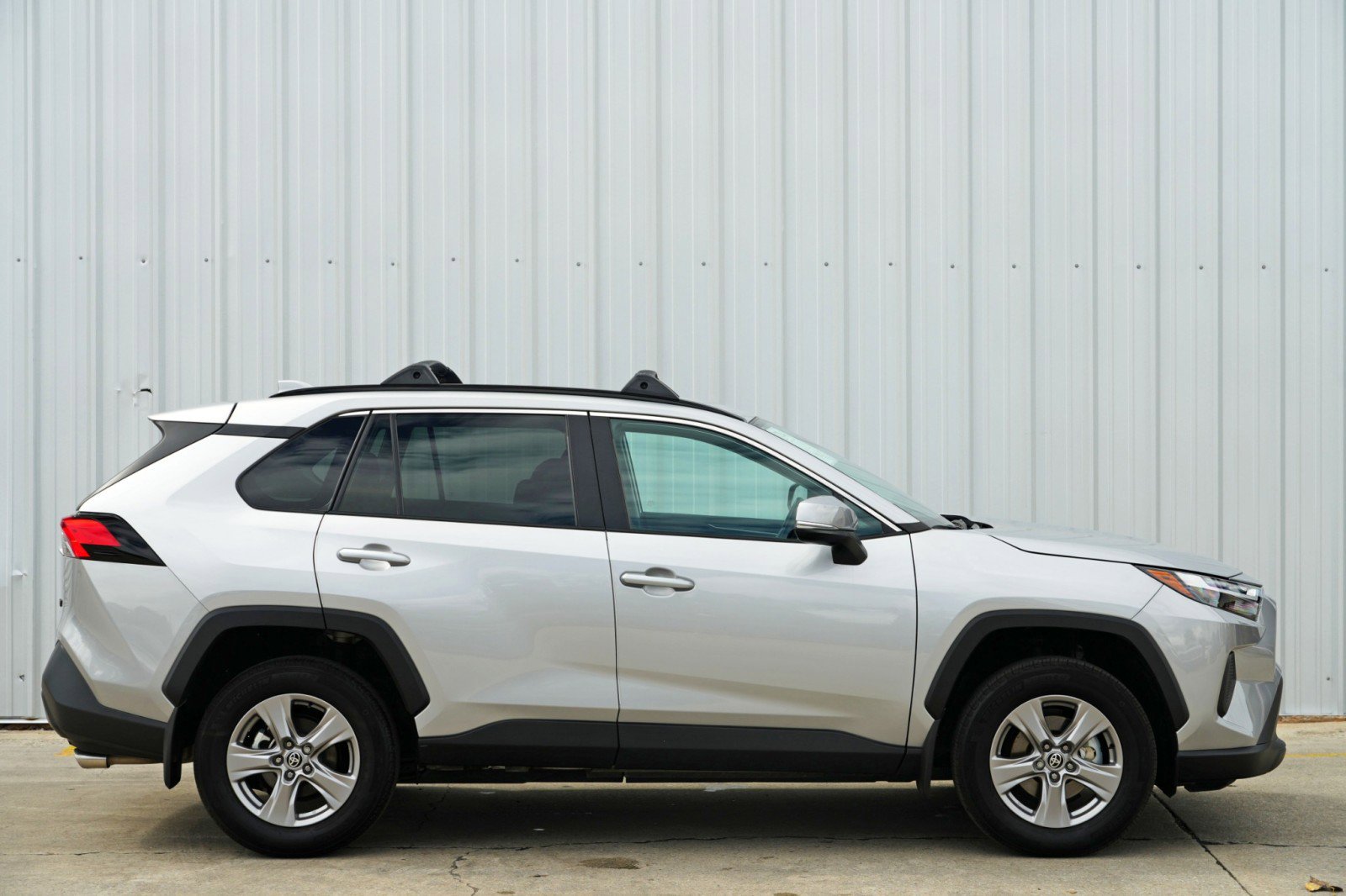 Used 2024 Toyota RAV4 XLE image 50
