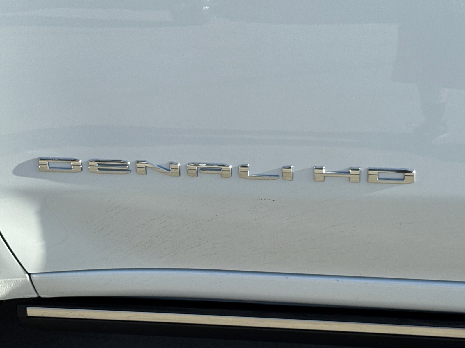 New 2026 GMC Sierra 3500 Denali Ultimate w/ LPO, Black Badging Package image 11