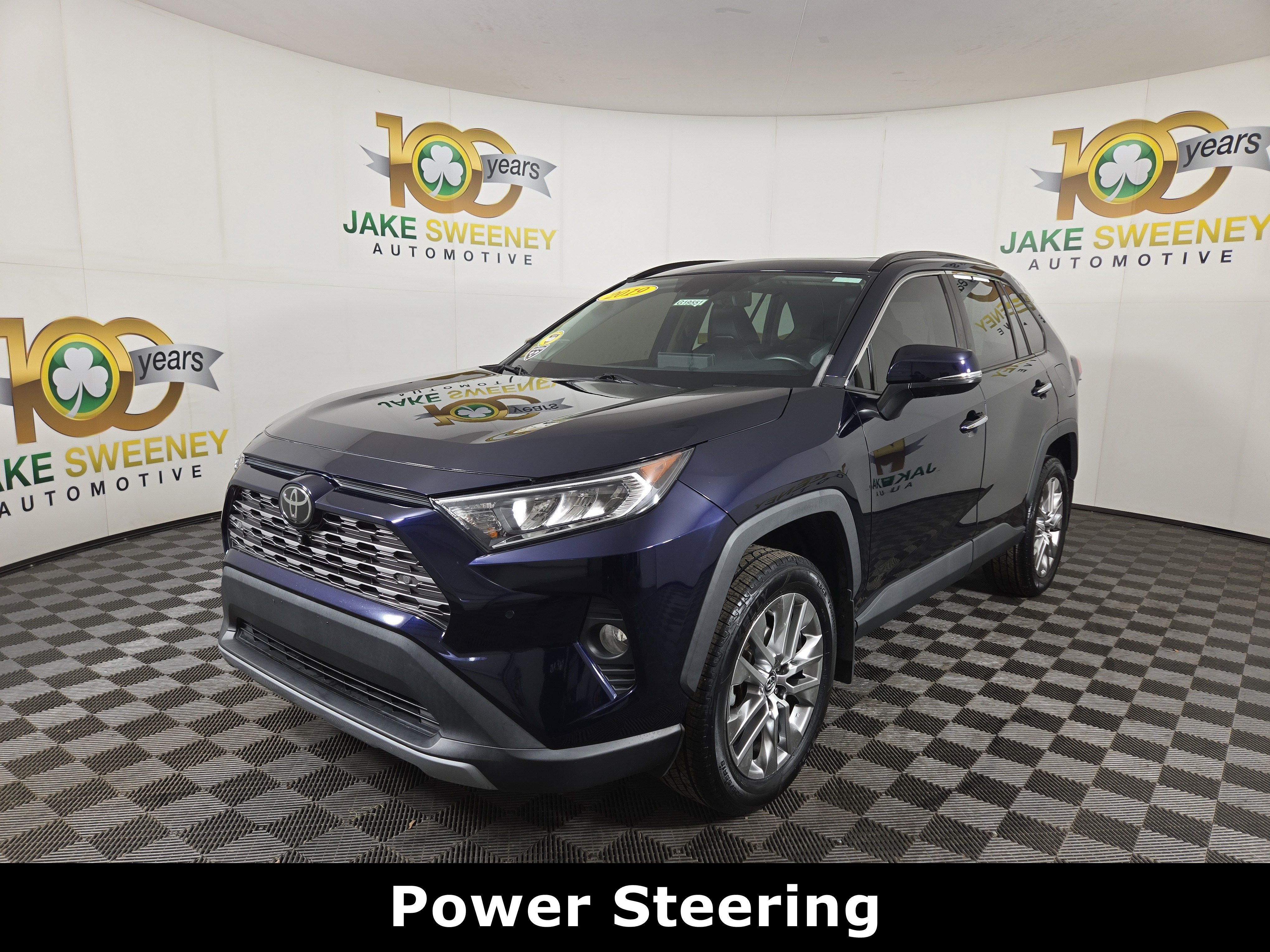 Used 2019 Toyota RAV4 Limited image 3