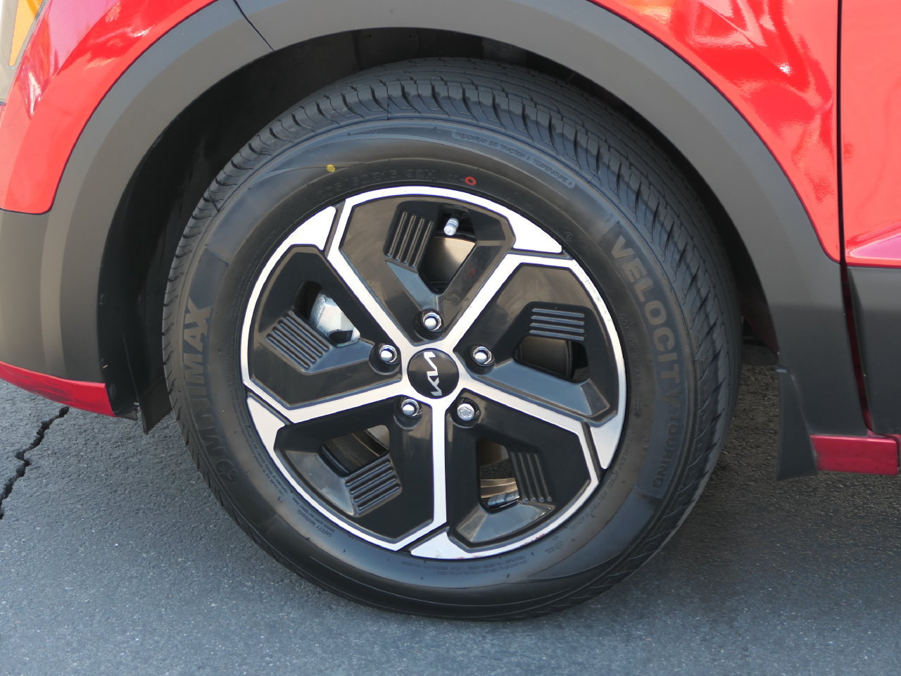 Certified 2024 Kia Niro EX FWD image 10