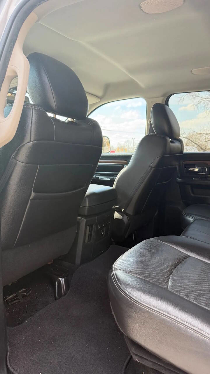 Used 2015 RAM 2500 Laramie w/ Convenience Group image 19