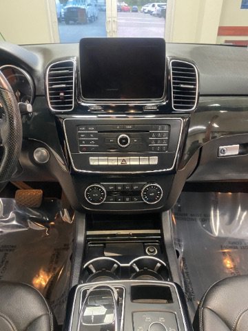 Used 2018 Mercedes-Benz GLE 350 image 19
