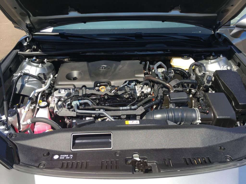 Used 2025 Toyota Camry SE AWD/4WD image 13