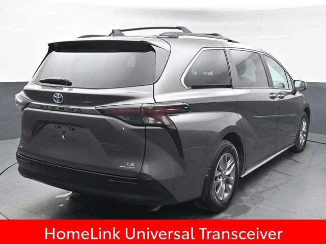 Certified 2024 Toyota Sienna LE w/ LE Plus Package image 7