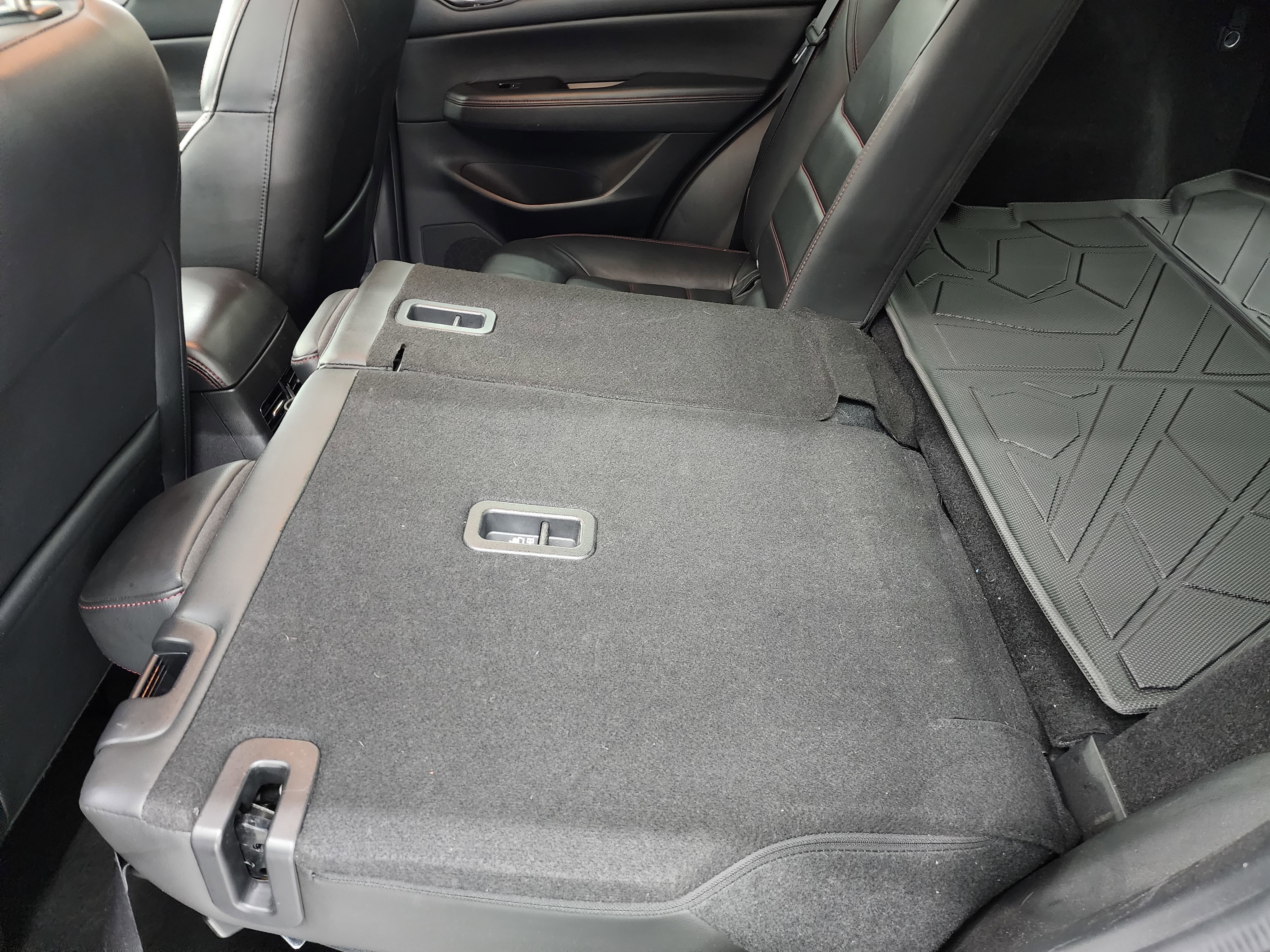 Used 2024 MAZDA CX-5 Carbon Edition image 34