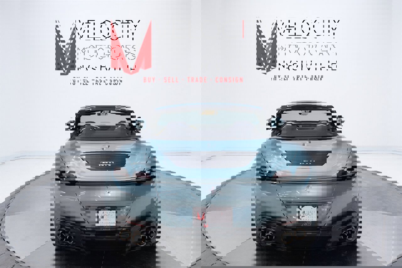 Used 2025 Ferrari Roma Spider image 15