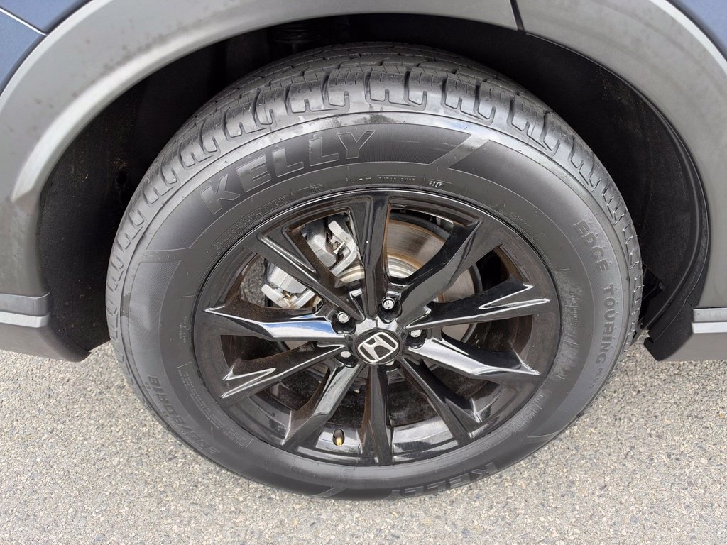 Used 2025 Honda CR-V Sport image 14