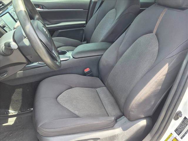 Used 2020 Toyota Camry LE FWD image 14