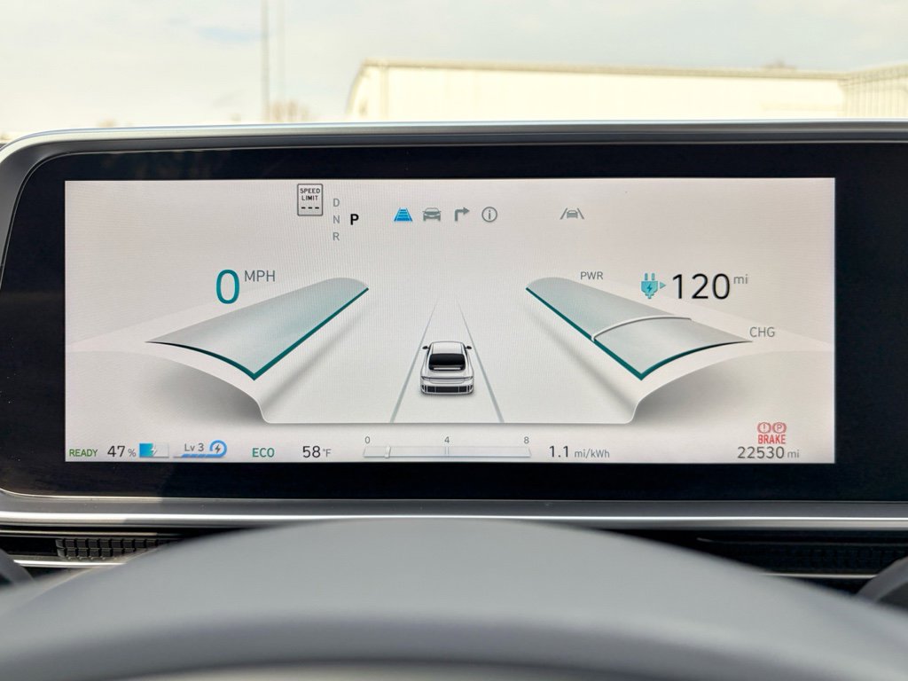 Used 2023 Hyundai Ioniq 6 Limited image 9