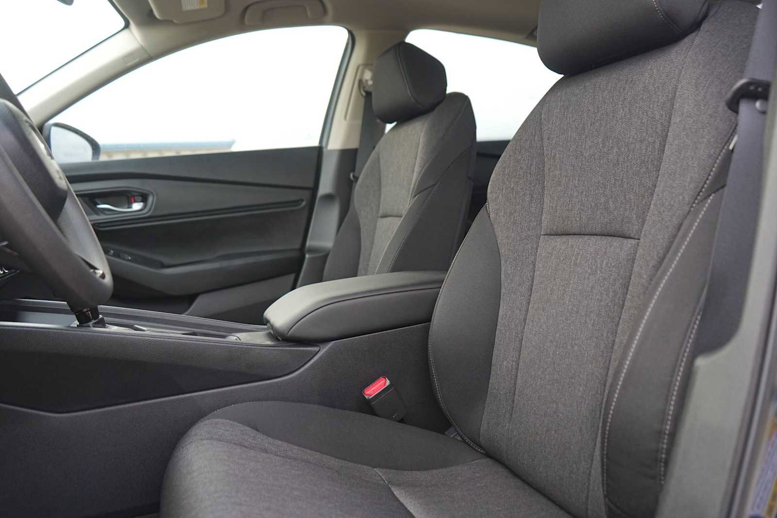Used 2026 Honda Accord SE image 11