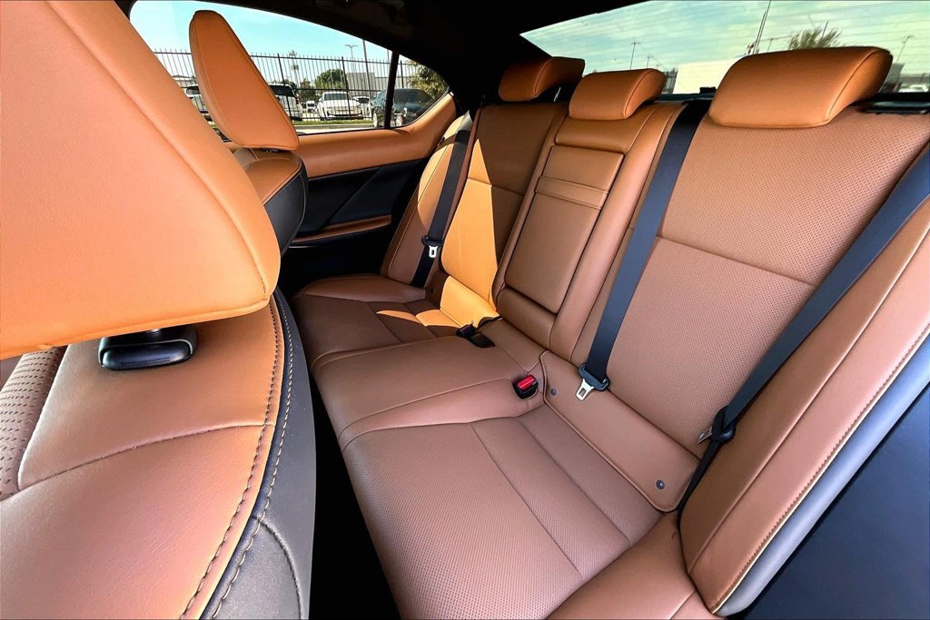 Used 2021 Lexus IS 300 w/ Accessory Package RWD image 29