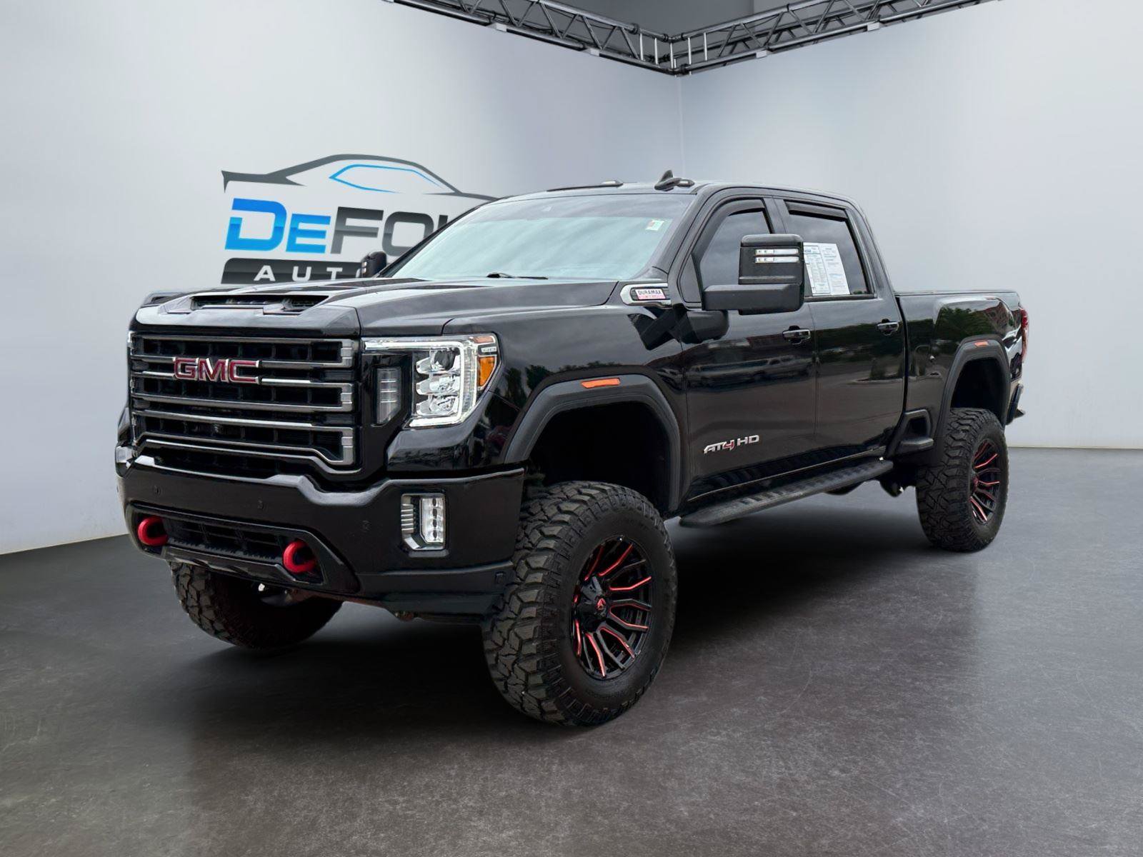 Used 2021 GMC Sierra 2500 AT4 w/ AT4 Premium Plus Package AWD/4WD image 7