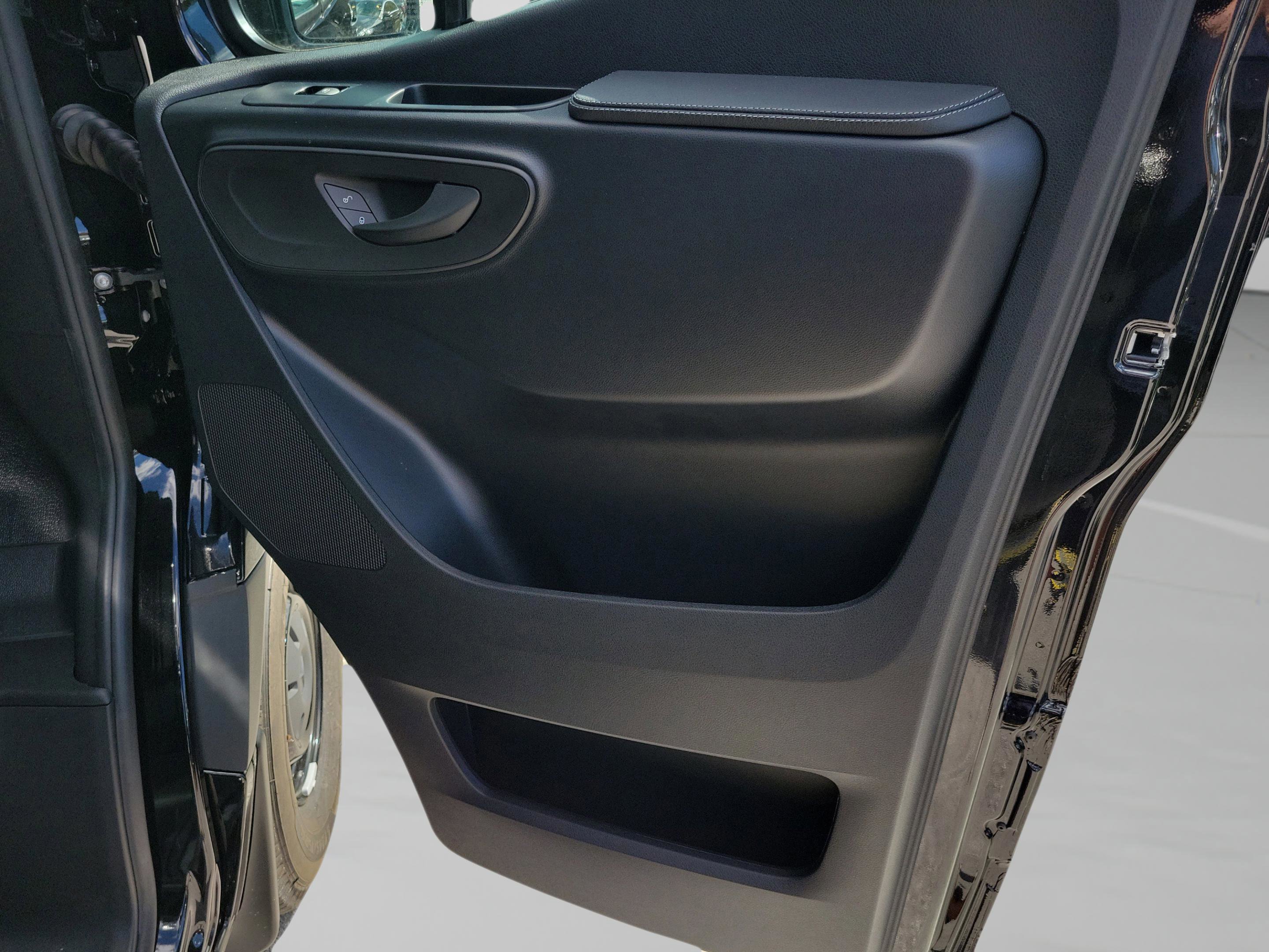 New 2026 Mercedes-Benz Sprinter 2500 image 31