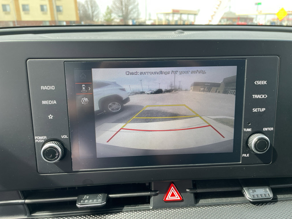 Used 2025 Kia Sportage LX image 23