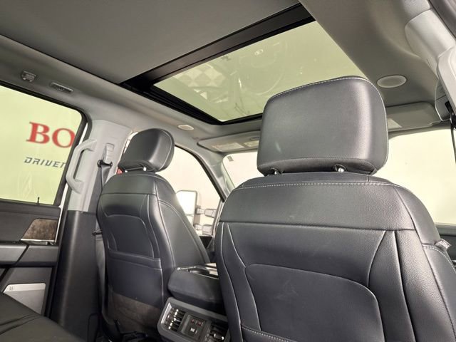 Certified 2024 Ford F250 Lariat w/ Lariat Ultimate Package image 19