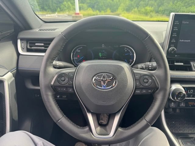 Used 2022 Toyota RAV4 XSE w/ XSE Grade Weather Package AWD/4WD image 18
