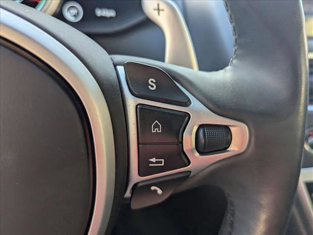 Used 2020 Aston Martin DB11 Volante image 11