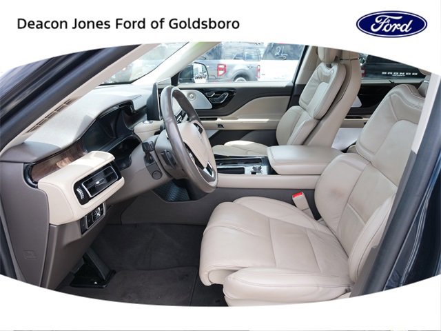 Used 2023 Lincoln Aviator Reserve w/ Equipment Group 201A image 15