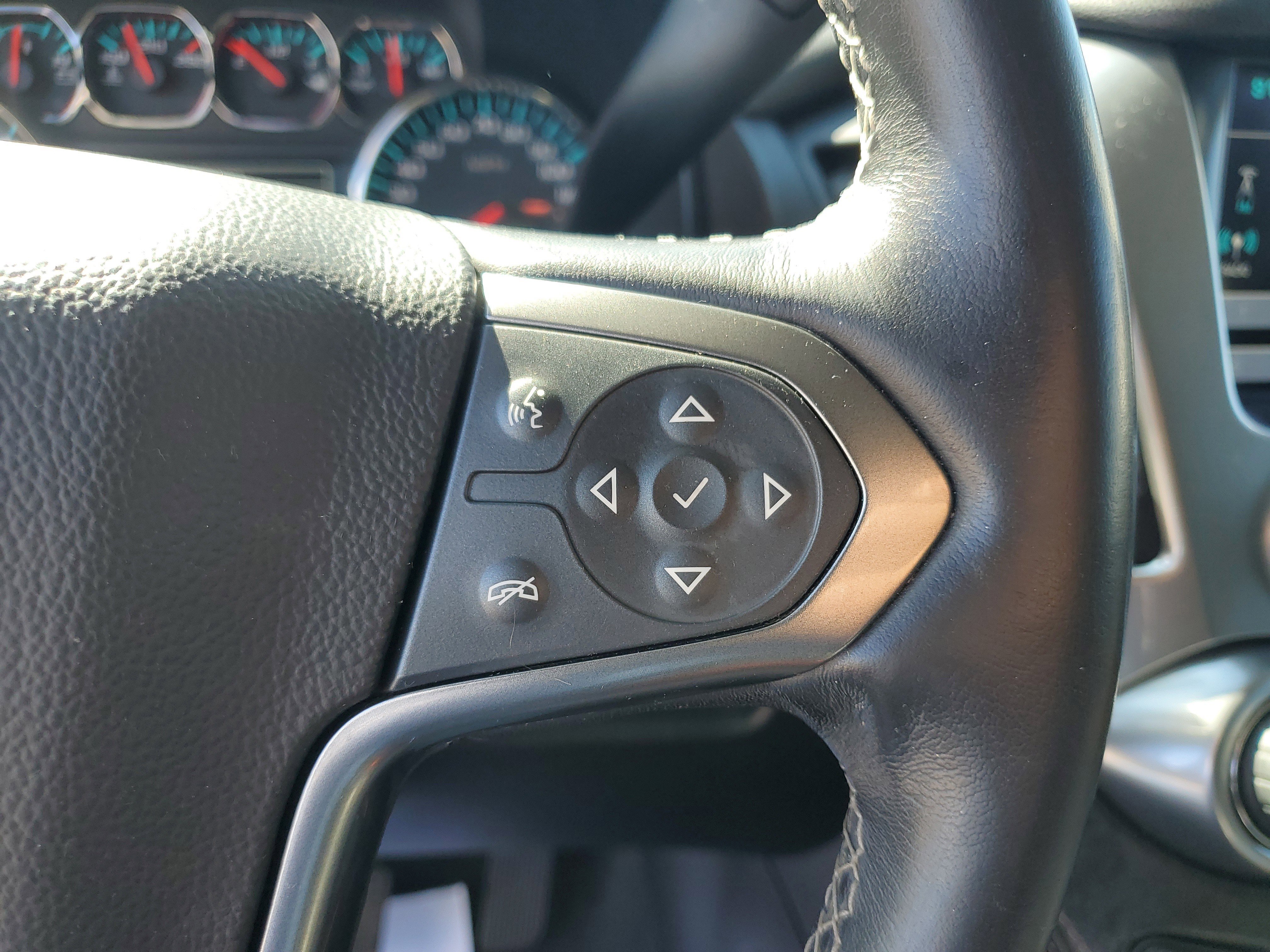 Used 2020 Chevrolet Suburban Premier w/ Max Trailering Package image 22