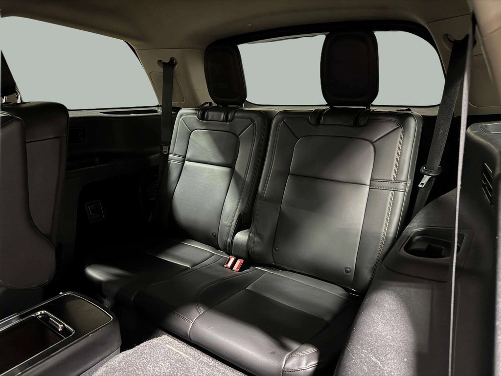 Certified 2022 Lincoln Aviator Grand Touring w/ Equipment Group 301A image 24