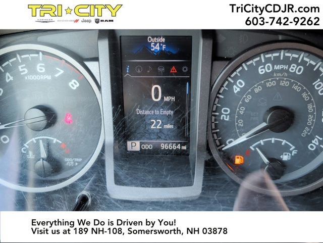 Used 2018 Toyota Tacoma TRD Off-Road w/ Technology Package image 21