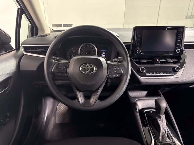 Used 2022 Toyota Corolla LE FWD image 20