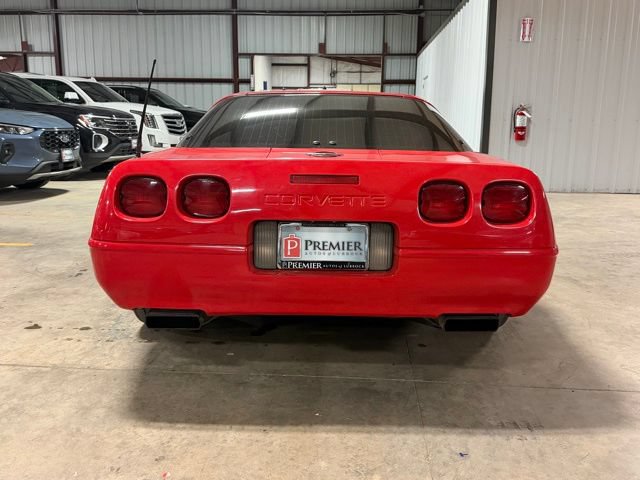 Used 1992 Chevrolet Corvette Coupe RWD image 7