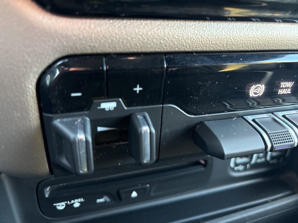 Used 2019 RAM 2500 Laramie image 37