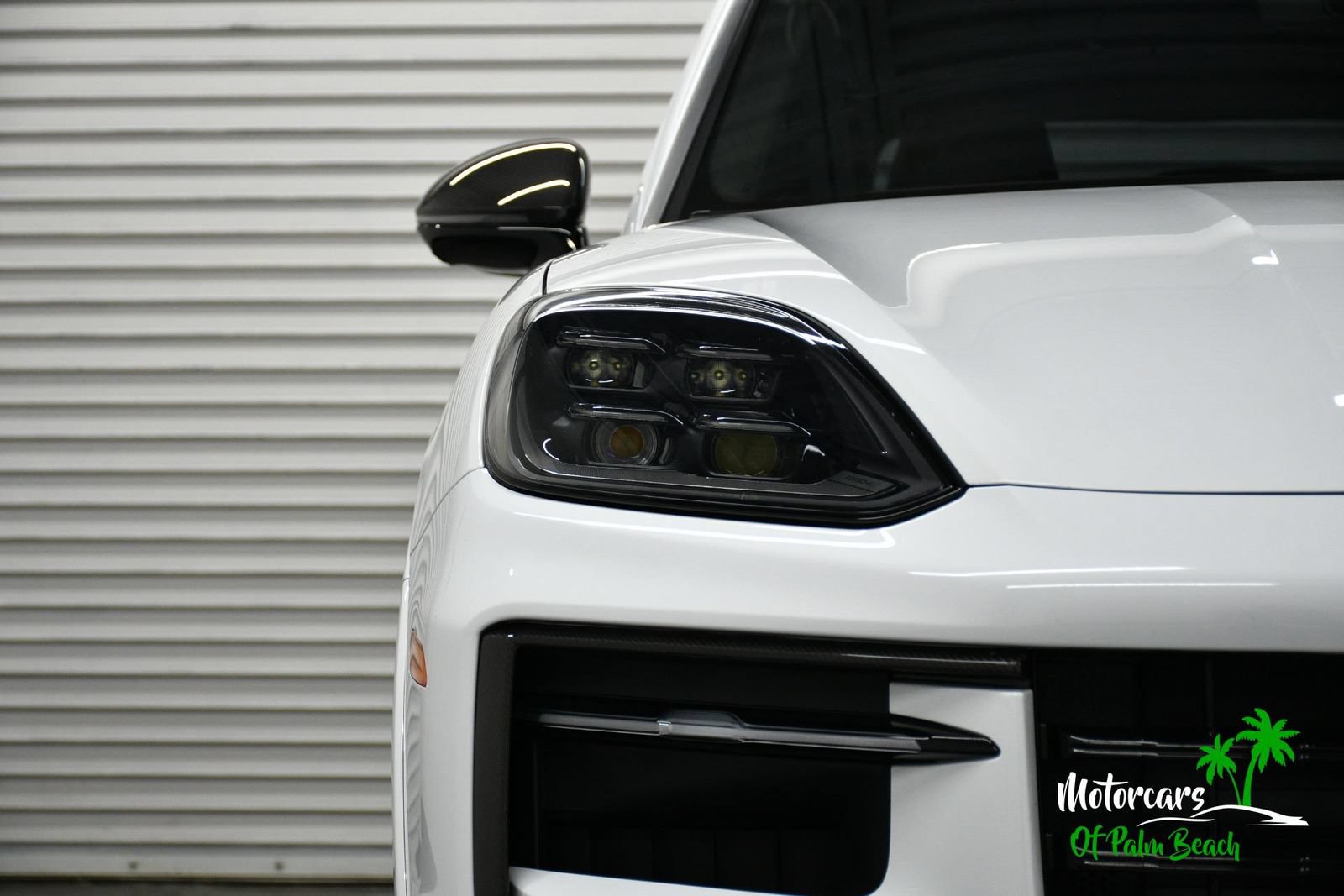 Used 2025 Porsche Cayenne GTS AWD/4WD image 29
