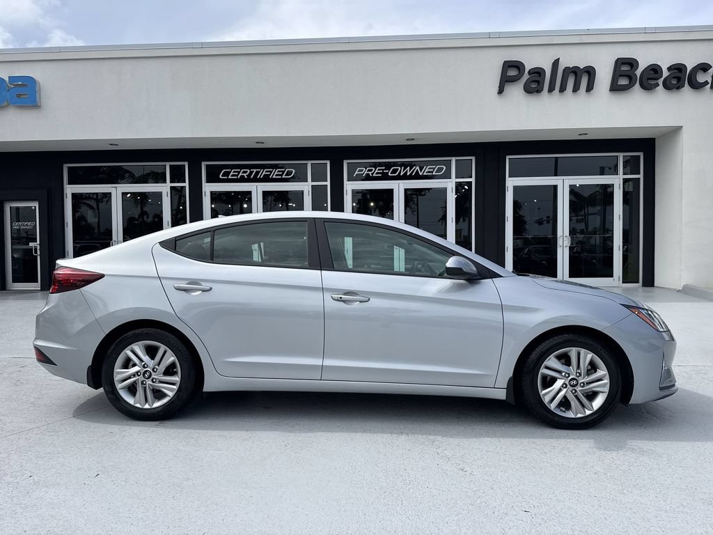 Used 2020 Hyundai Elantra Value Edition w/ Winter Weather Package FWD image 23