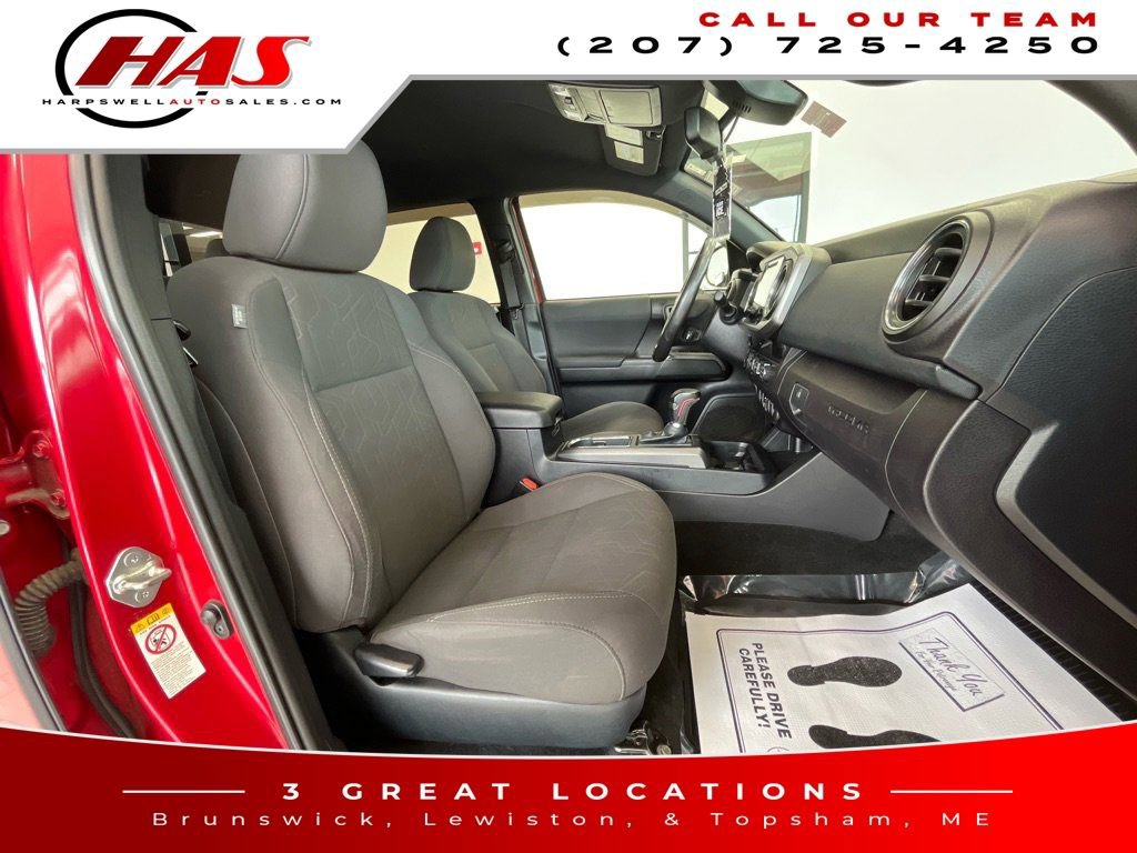 Used 2018 Toyota Tacoma TRD Sport w/ Technology Package image 13