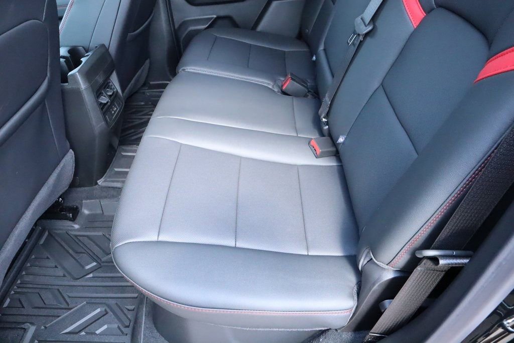 New 2026 Chevrolet Colorado Z71 w/ Technology Package image 15