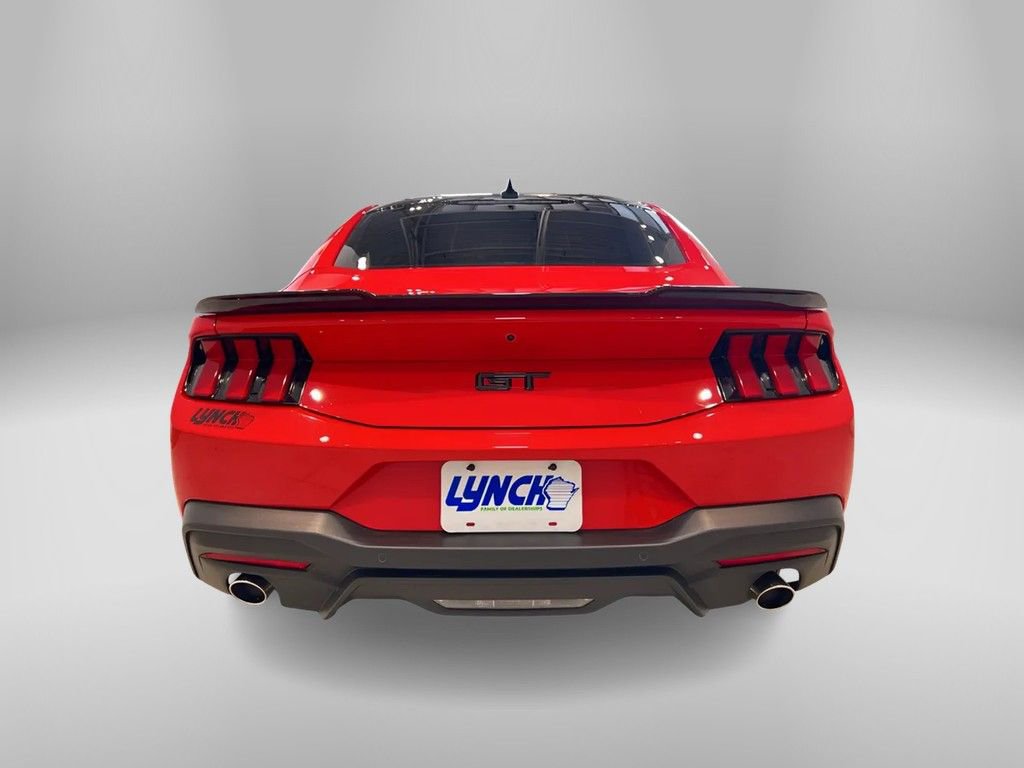 Used 2024 Ford Mustang GT Premium image 3
