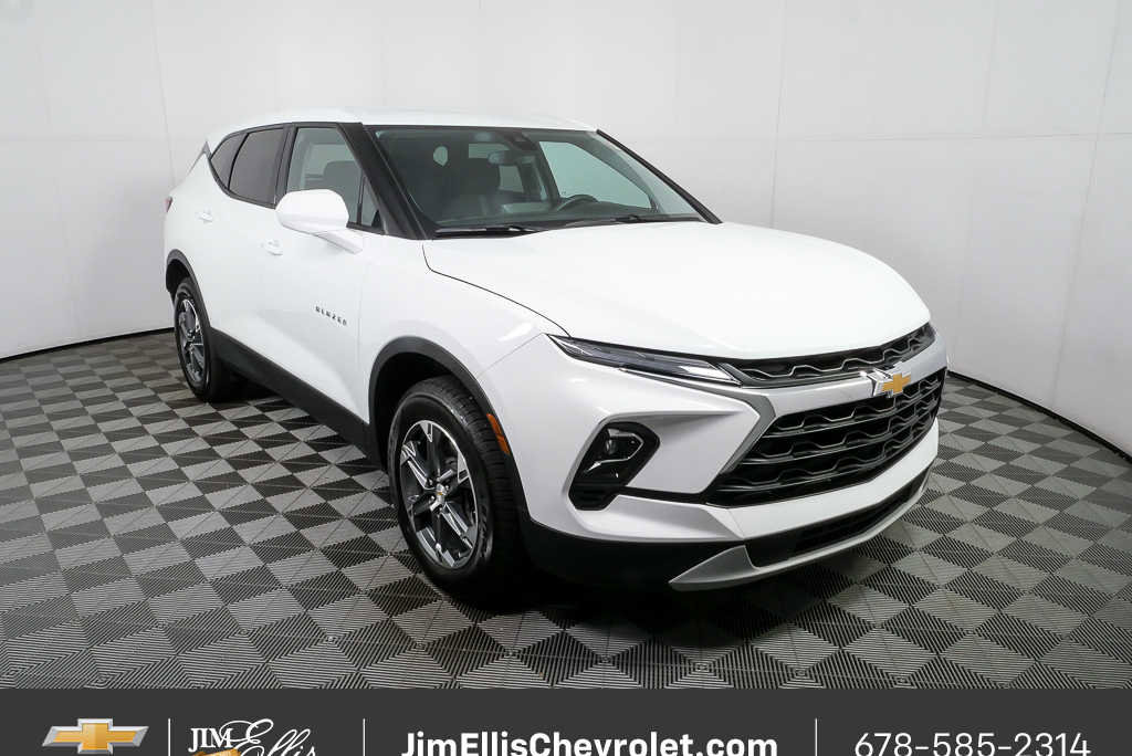 Certified 2025 Chevrolet Blazer LT image 24