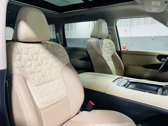 New 2026 Nissan Armada Platinum AWD/4WD image 38