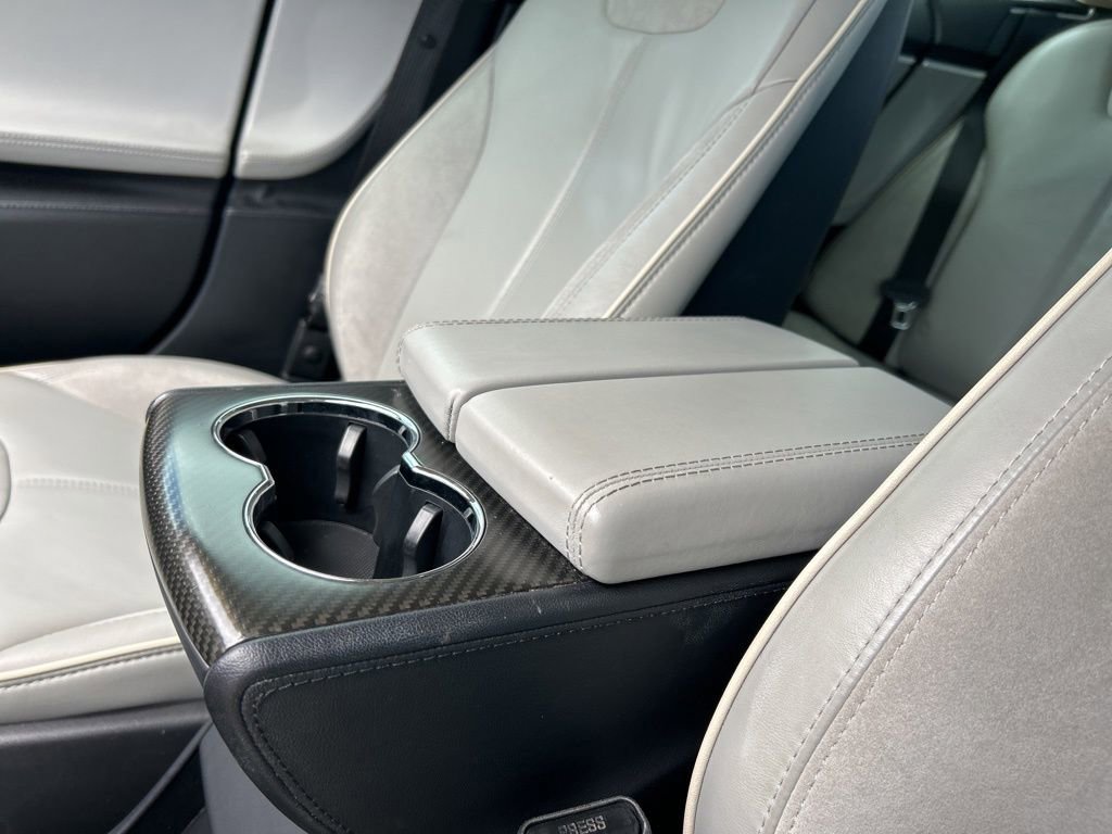 Used 2013 Tesla Model S Performance image 32