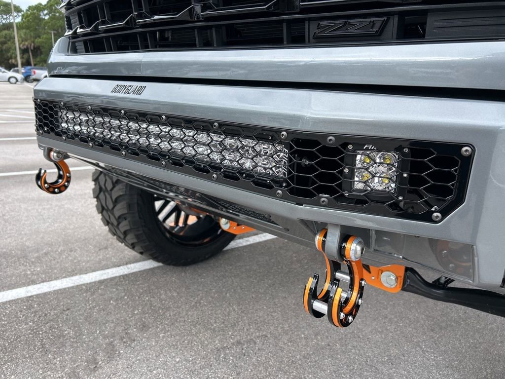 Used 2025 Chevrolet Silverado 1500 LT Trail Boss AWD/4WD image 90
