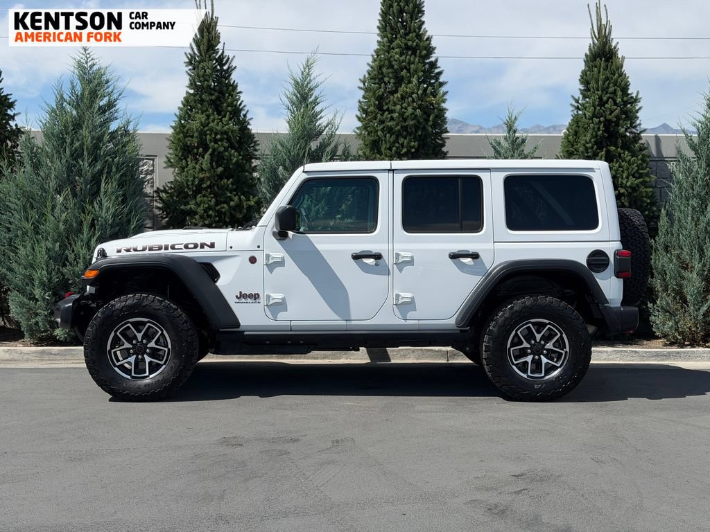 Used 2026 Jeep Wrangler Unlimited Rubicon AWD/4WD image 4
