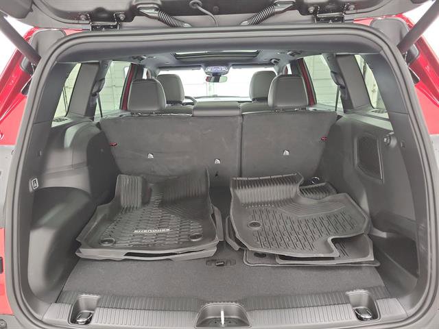 Used 2026 Jeep Cherokee Limited image 8