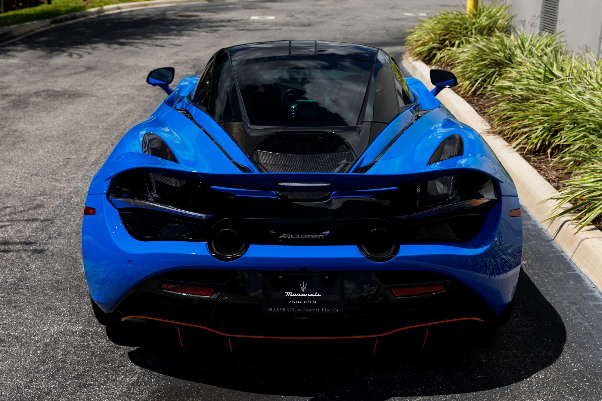 Used 2019 McLaren 720S Luxury RWD image 4