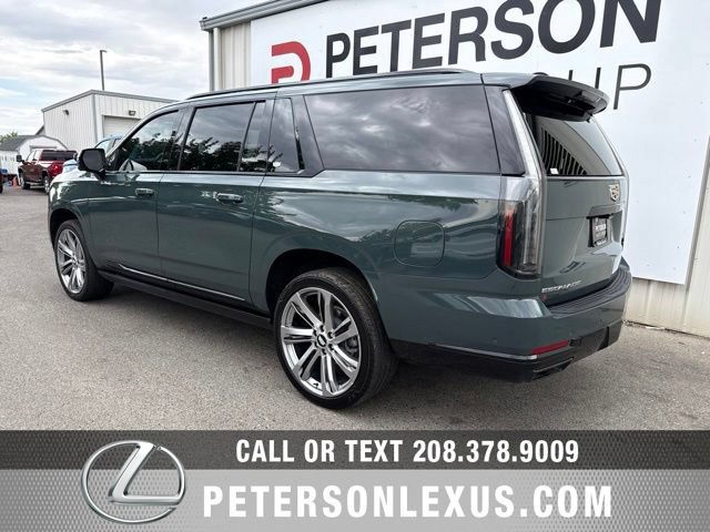 Used 2025 Cadillac Escalade ESV Sport w/ Touring Package AWD/4WD image 6