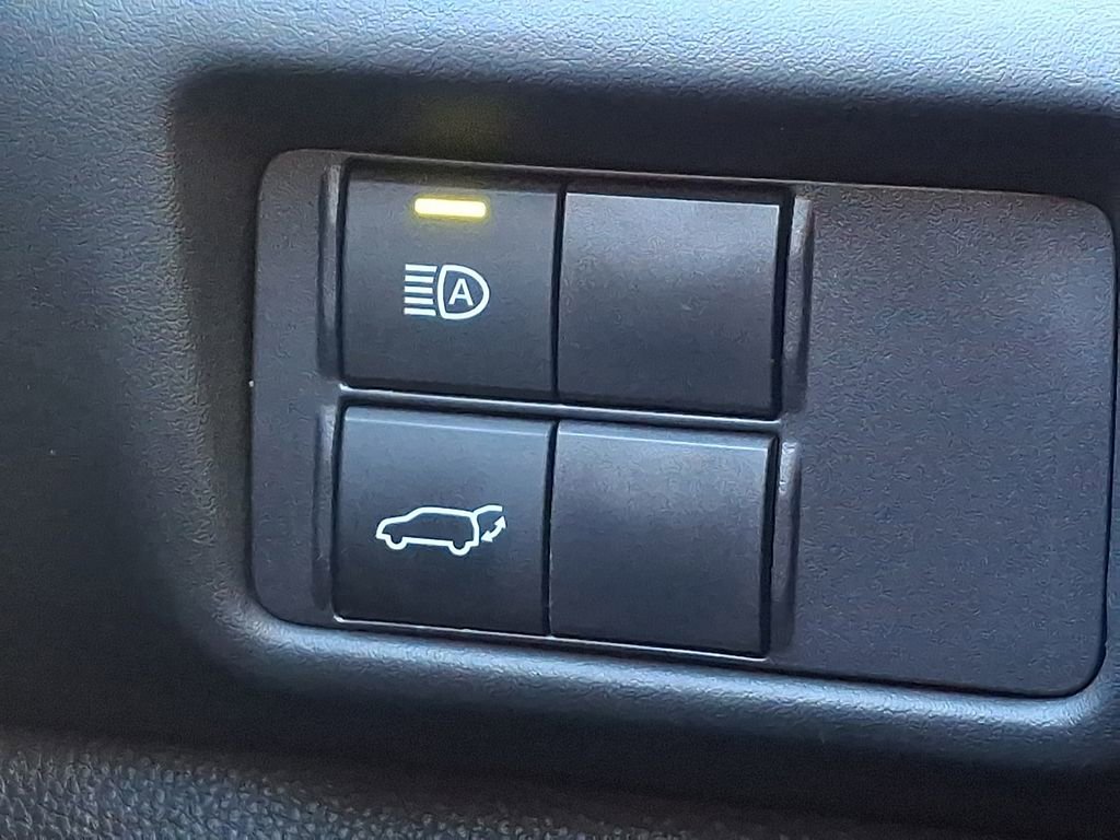 Used 2021 Toyota Highlander XSE image 27