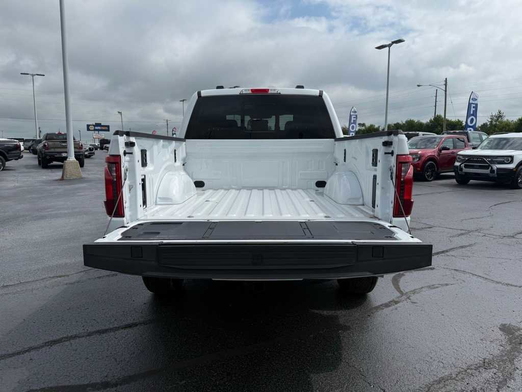 New 2025 Ford F150 XLT w/ Equipment Group 302A MID AWD/4WD image 27