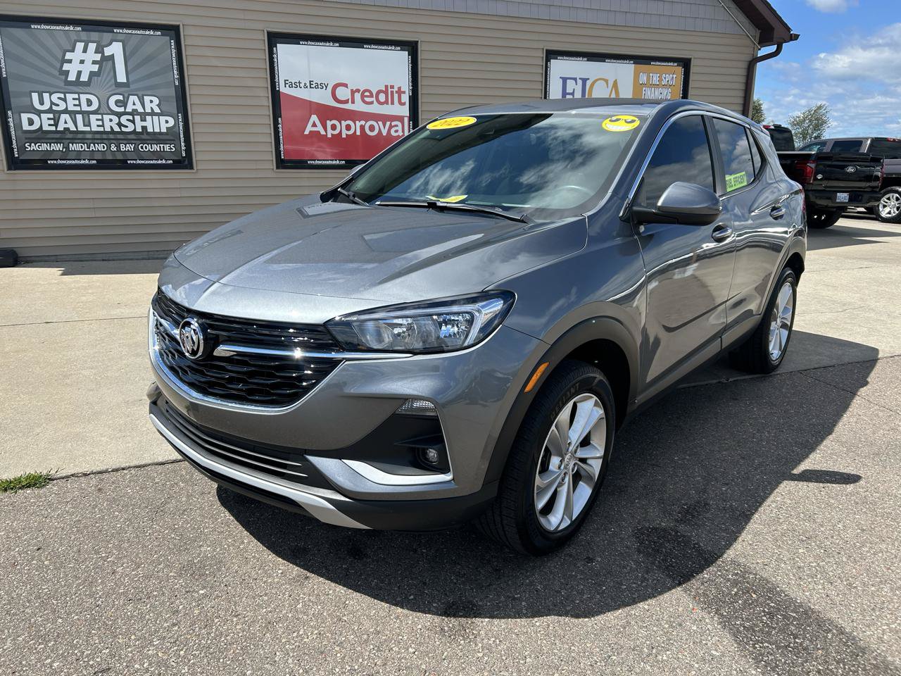 Used 2022 Buick Encore GX Preferred AWD/4WD image 1