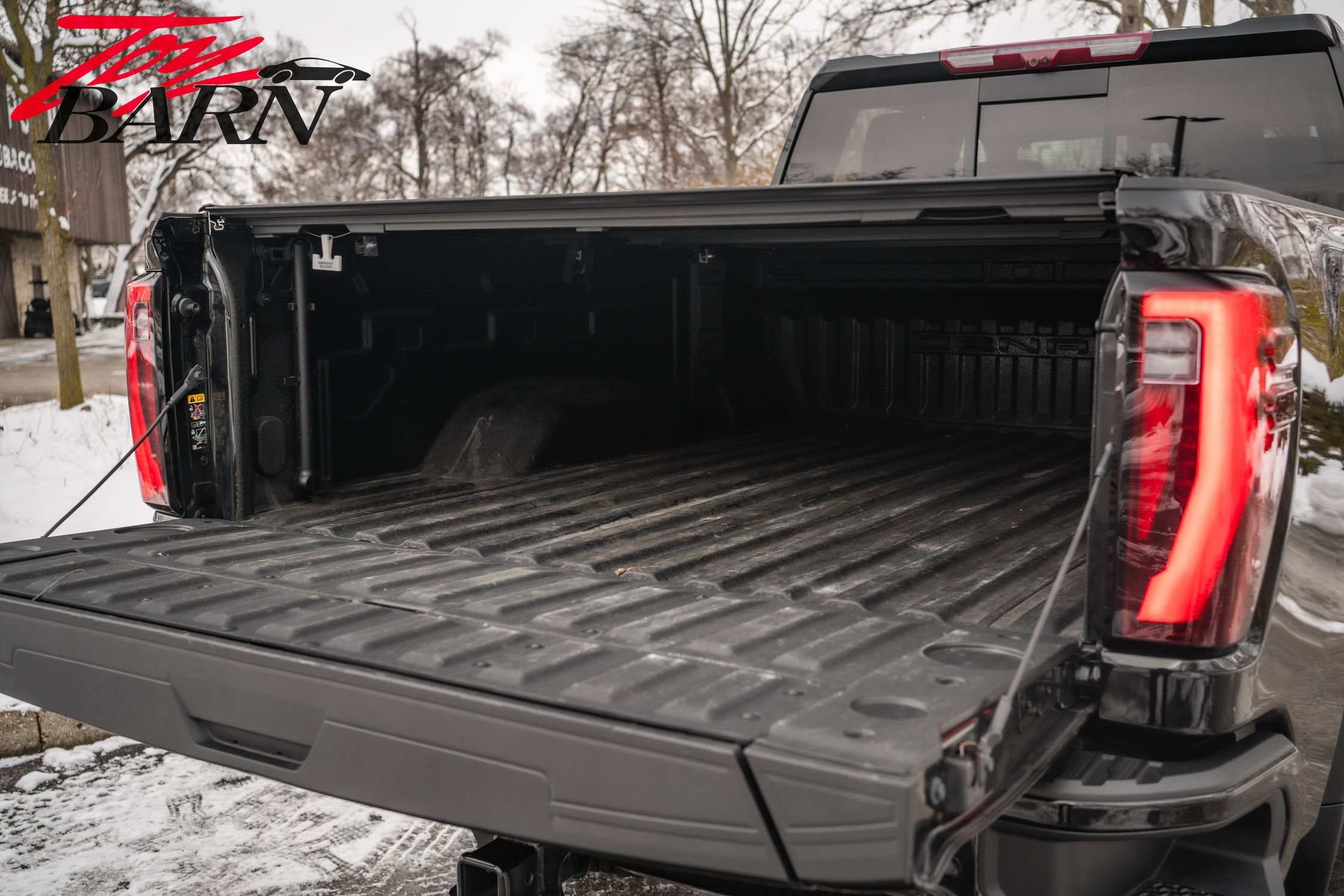 Used 2024 GMC Sierra 2500 Denali Ultimate image 17