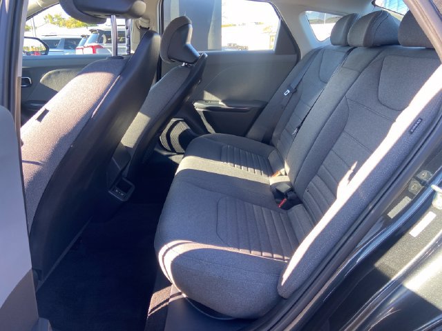 Used 2025 Kia K4 EX FWD image 17