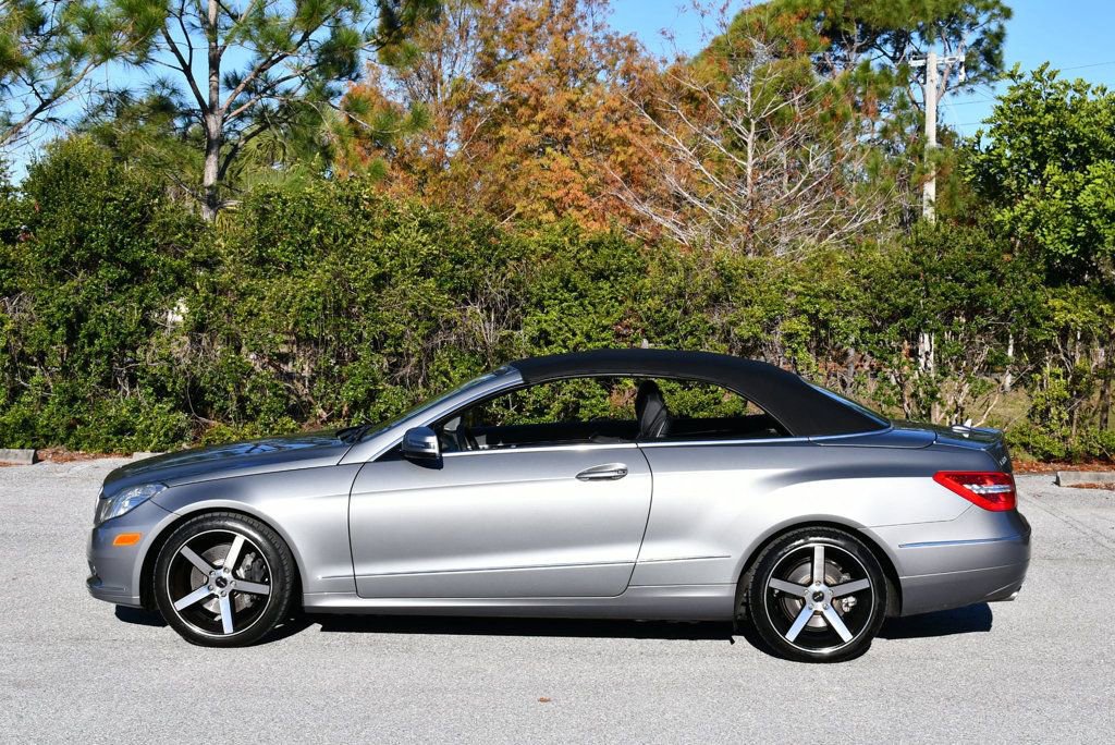 Used 2011 Mercedes-Benz E 350 Cabriolet image 32