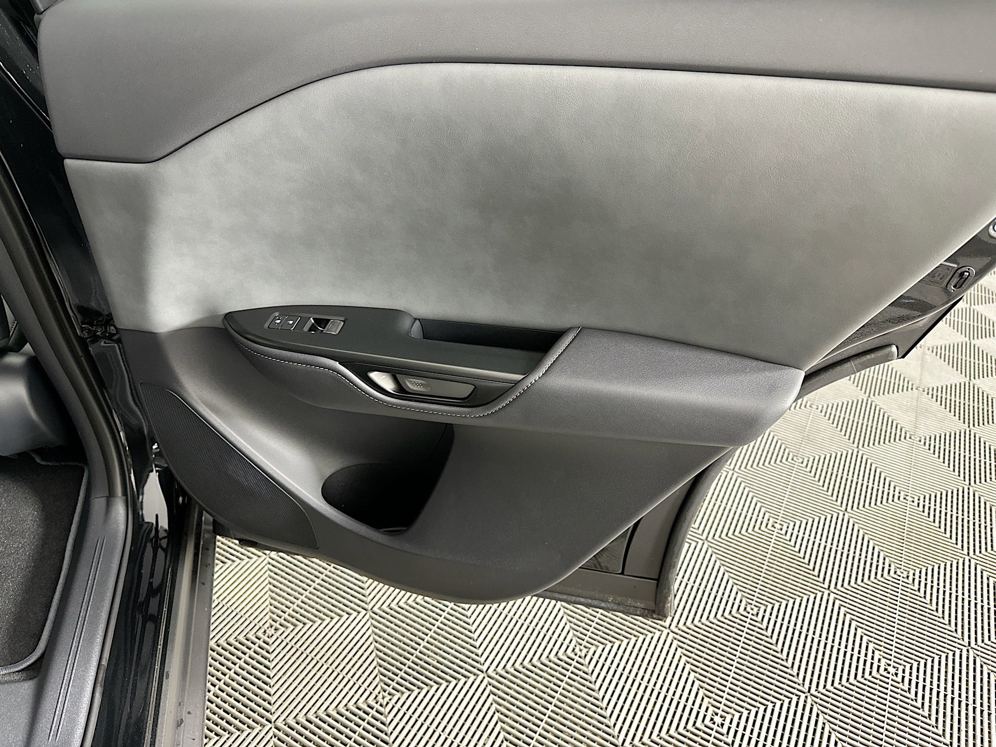 New 2026 Lexus RZ 450e AWD image 30